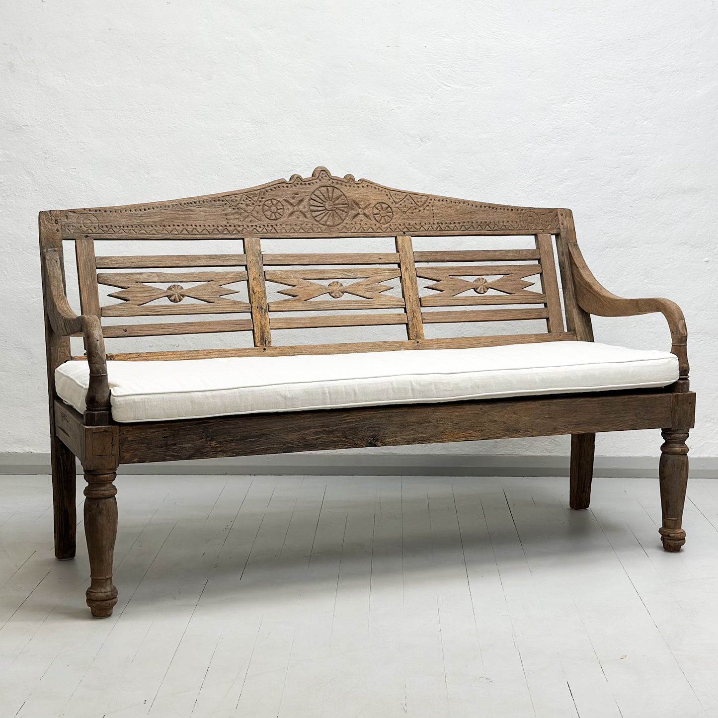 Vintage Javanese Teak Daybed