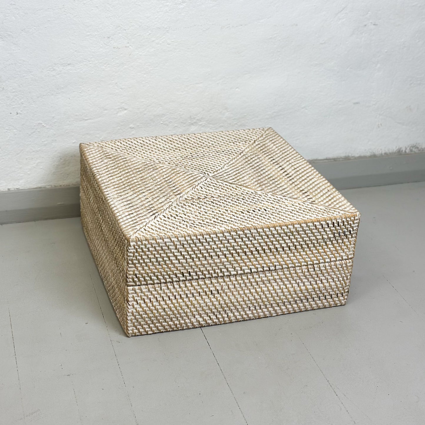 Square Rattan Storage Box with Lid