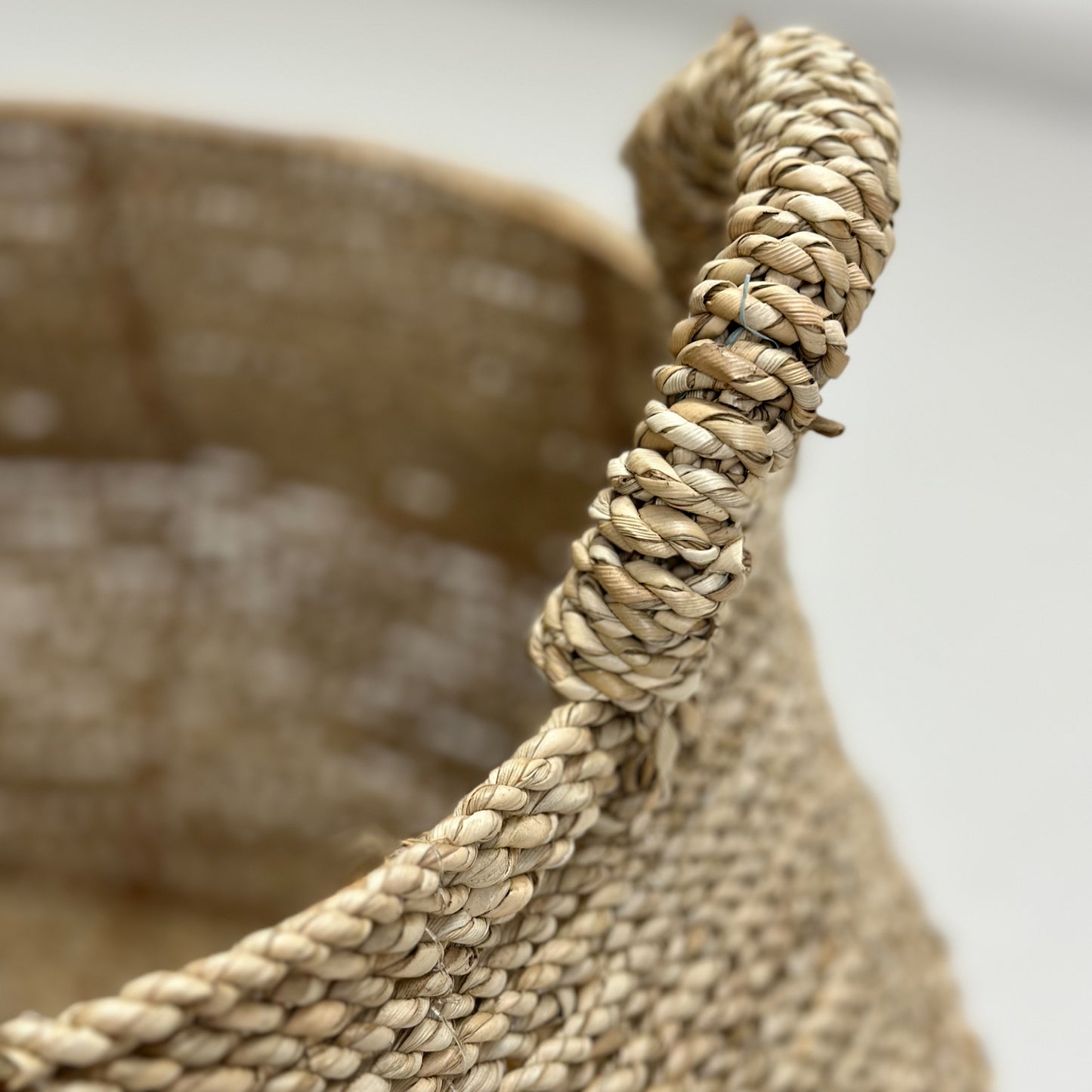 Natural UFO Sea Grass Basket