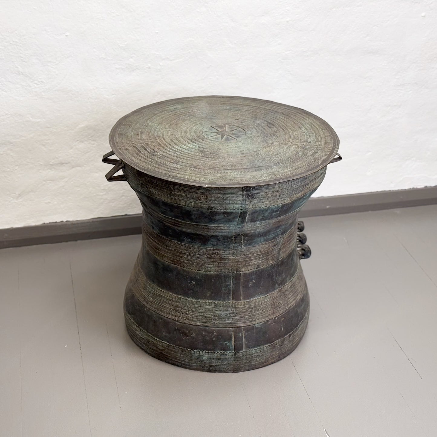 Large Bronze Raindrum