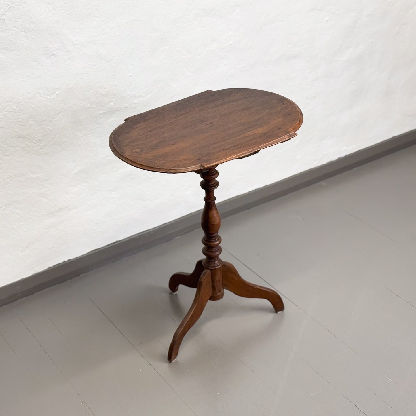 Oval Pedestal Table II