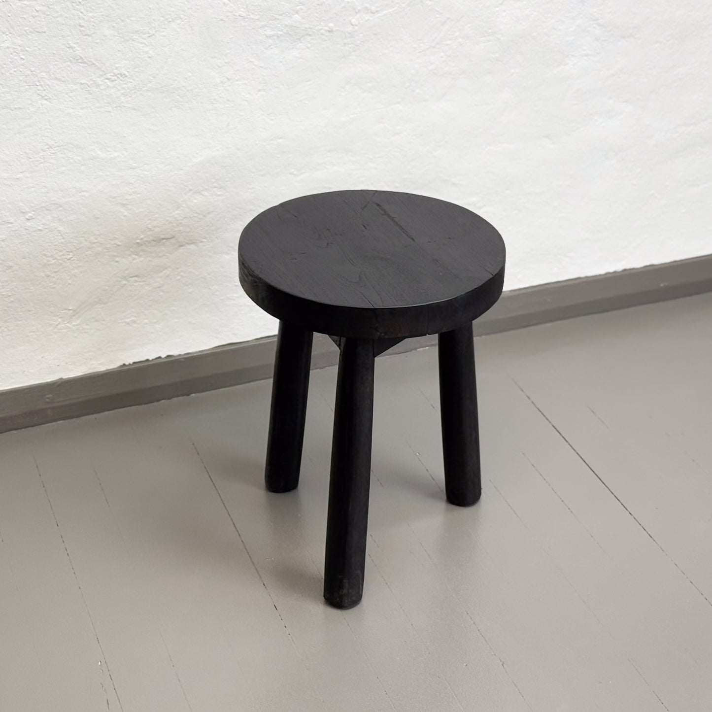 Simple Three-Legged Stool