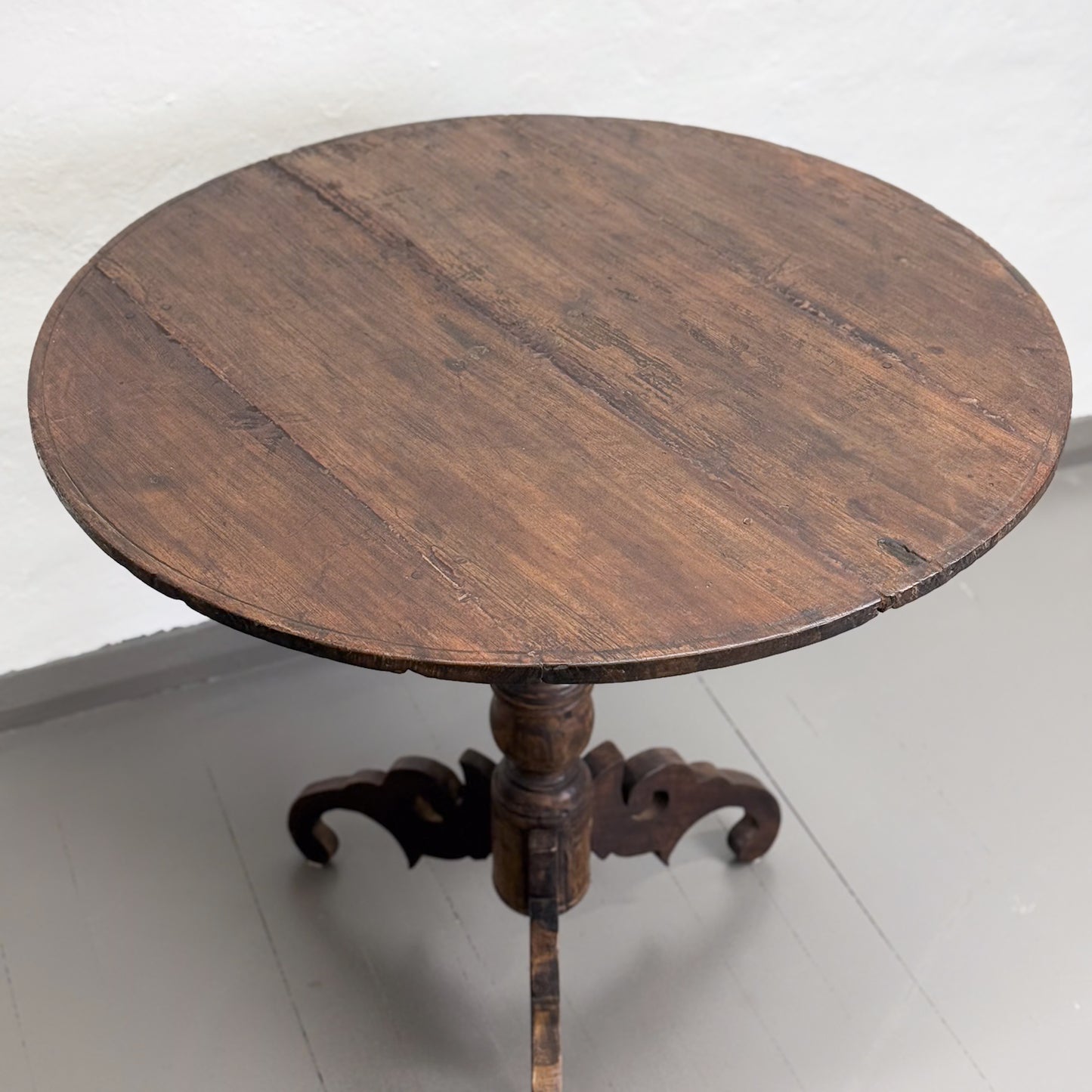 Rustic Vintage Pedestal Table