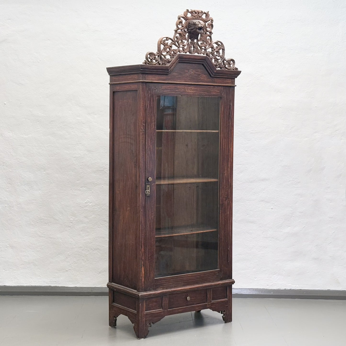 Glass Cabinet with Lion Head Frieze