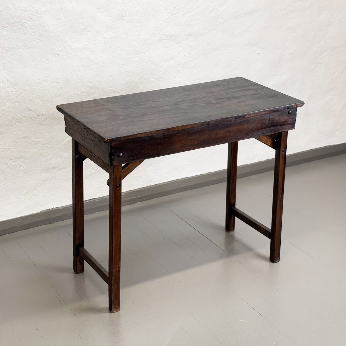 Folding Table I