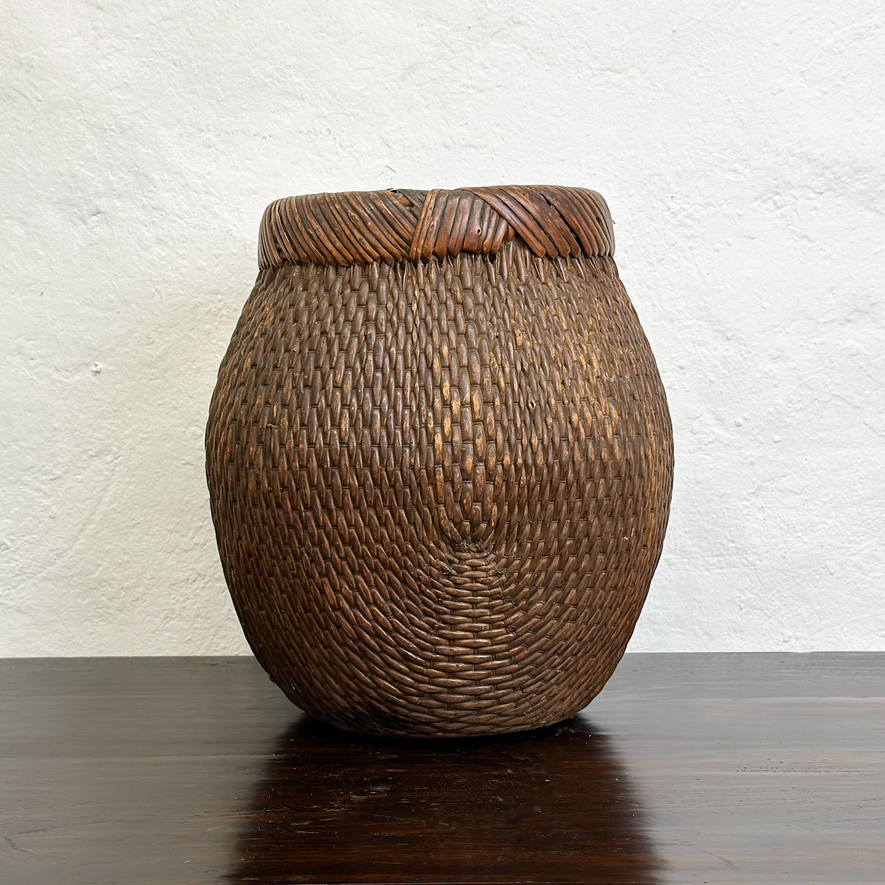 Antique Chinese Willow Basket – Orient House