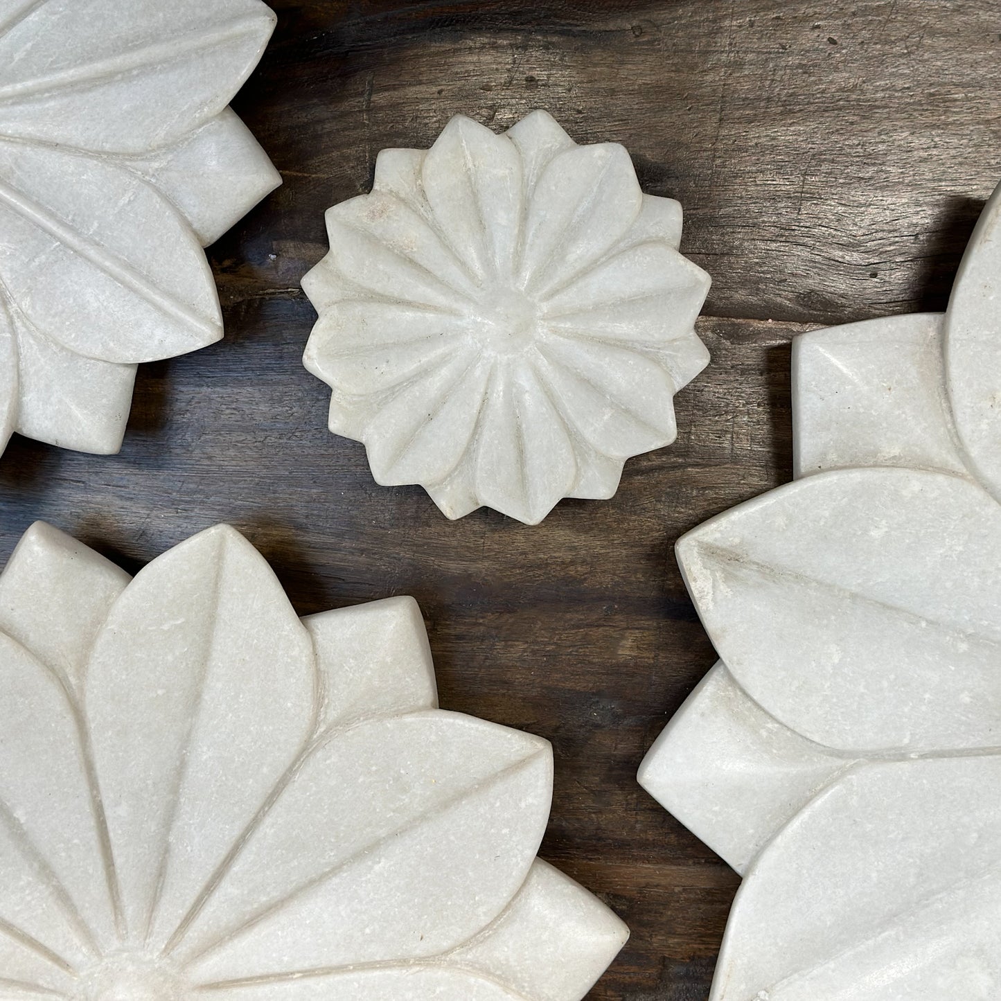 Round-White-Marble-Lotus-Flower-Plate-Dish-India-Indian