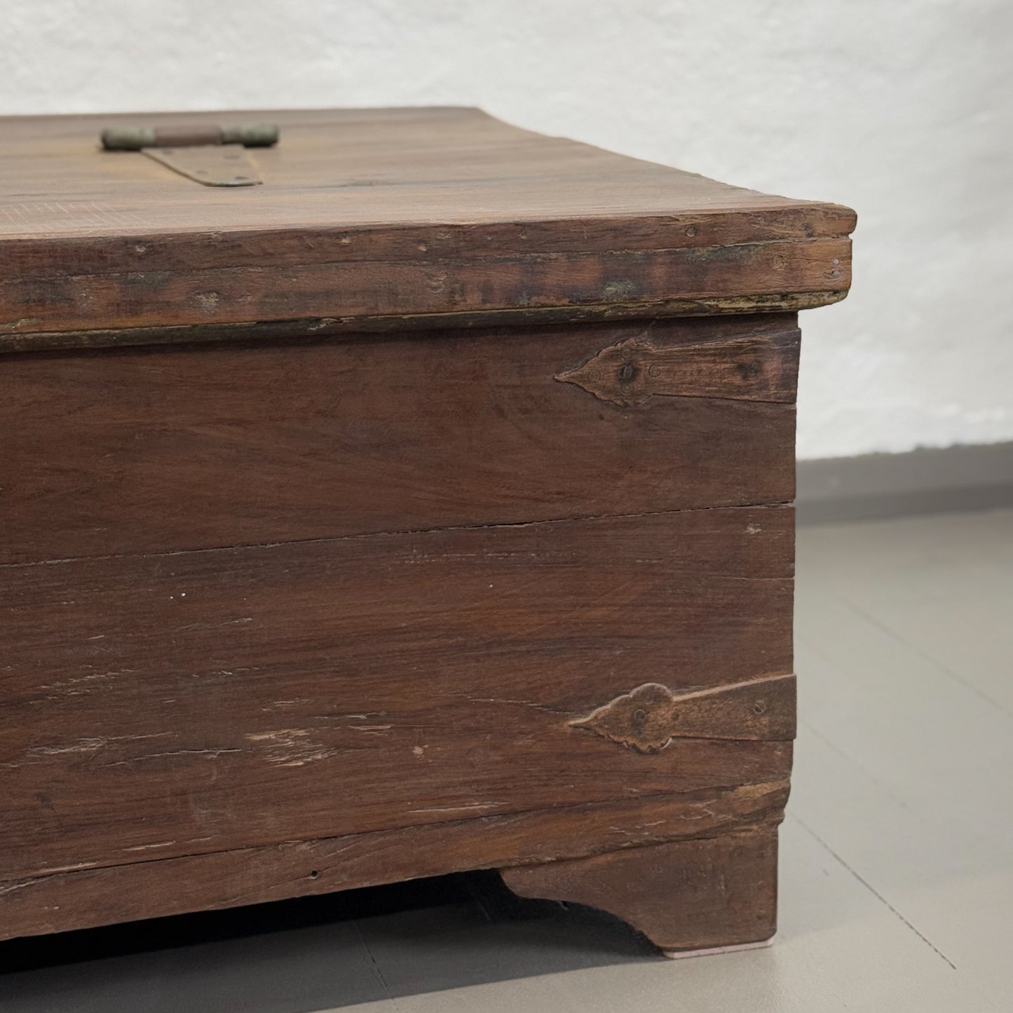 Simple Vintage Teak Trunk