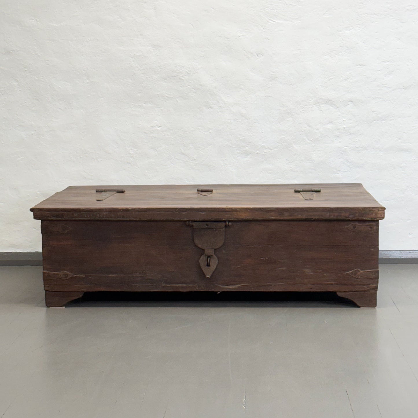 Simple Vintage Teak Trunk