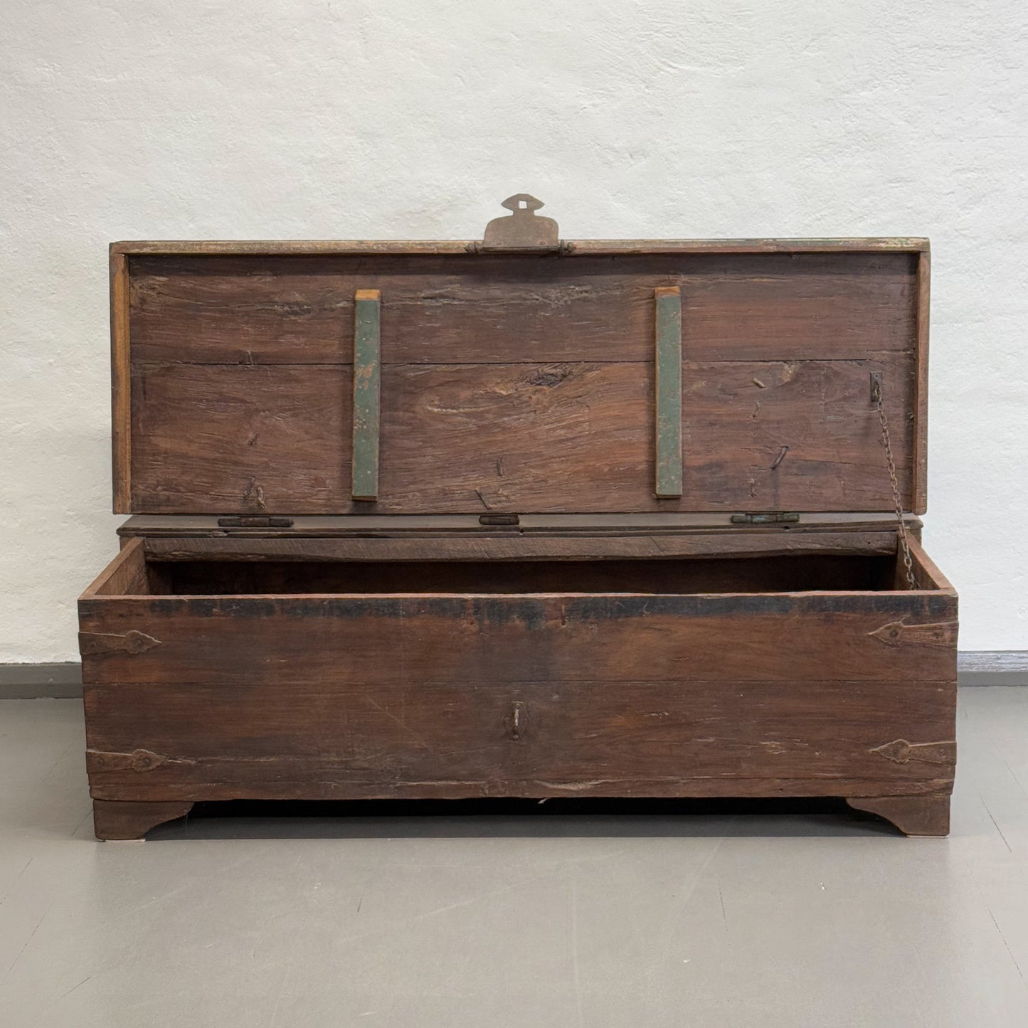 Simple Vintage Teak Trunk