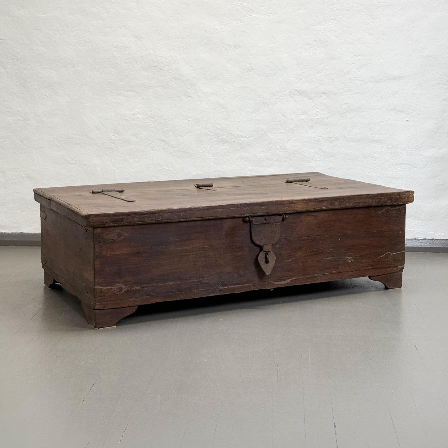 Simple Vintage Teak Trunk