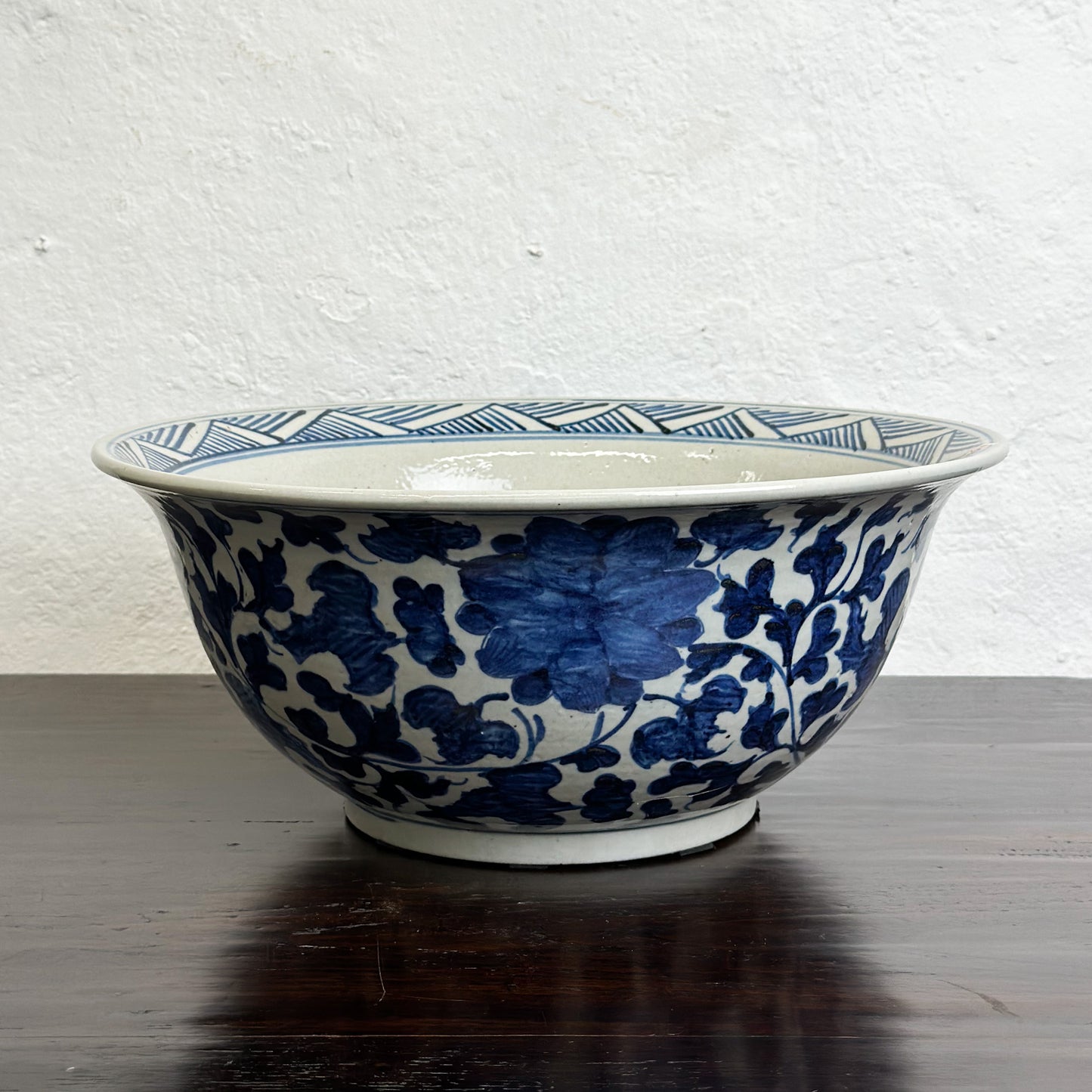 Chinese-Blue-and-White-Porcelain-Bowl-Flowers-and-Vines