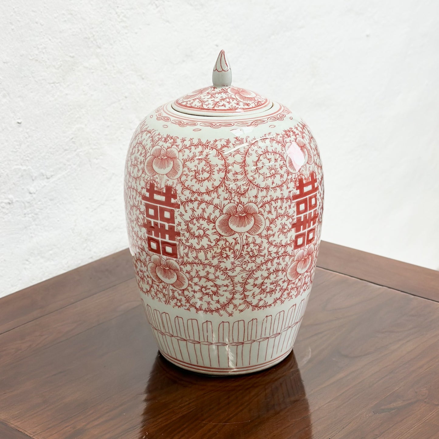 Vermillion Double Happiness Porcelain Melon Jar