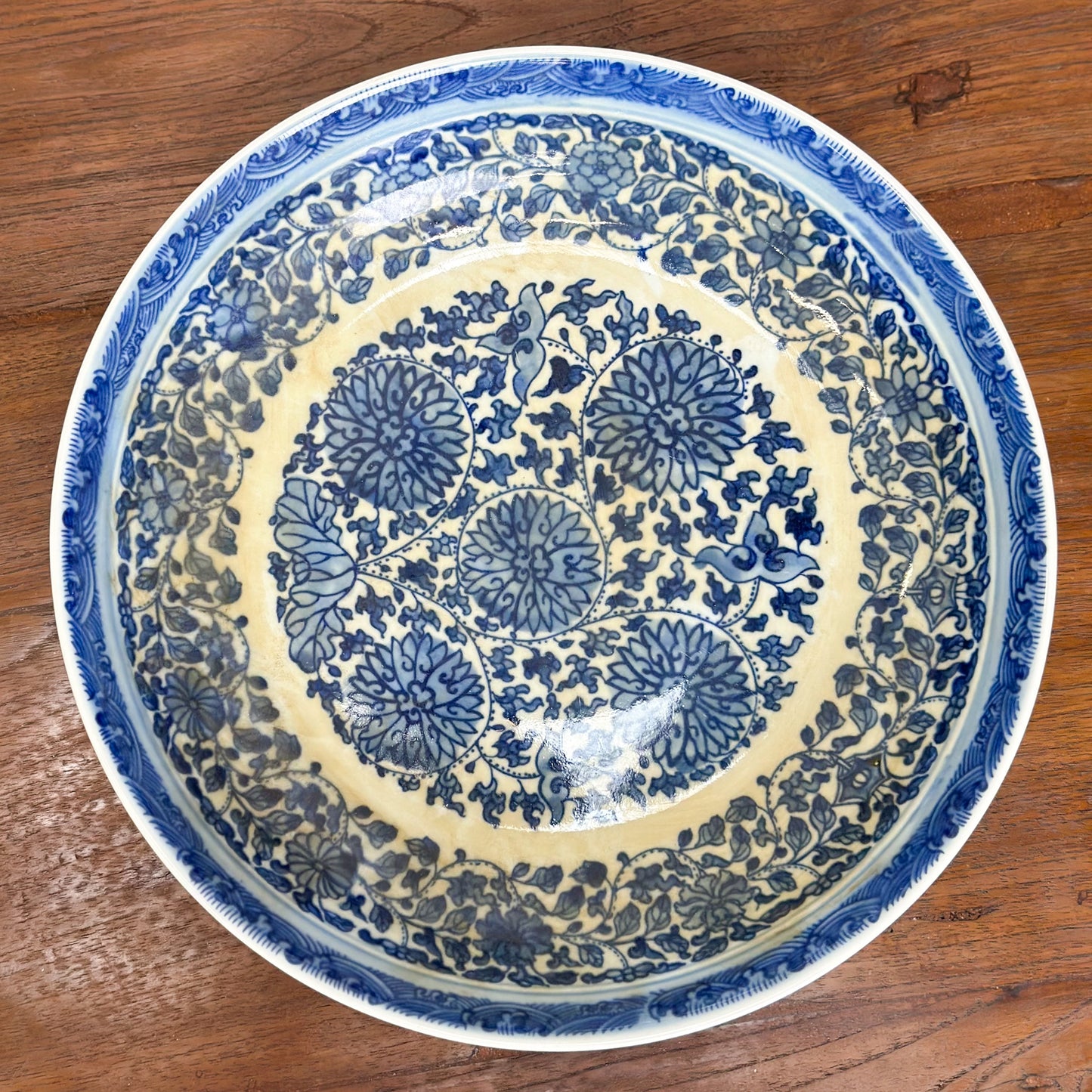 Chrysanthemum Porcelain Plate