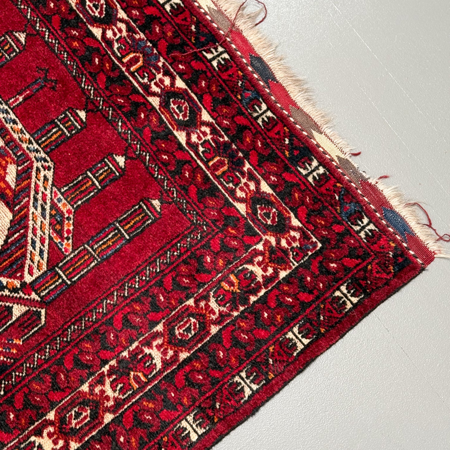 Ersari Vintage Persian Handwoven Rug